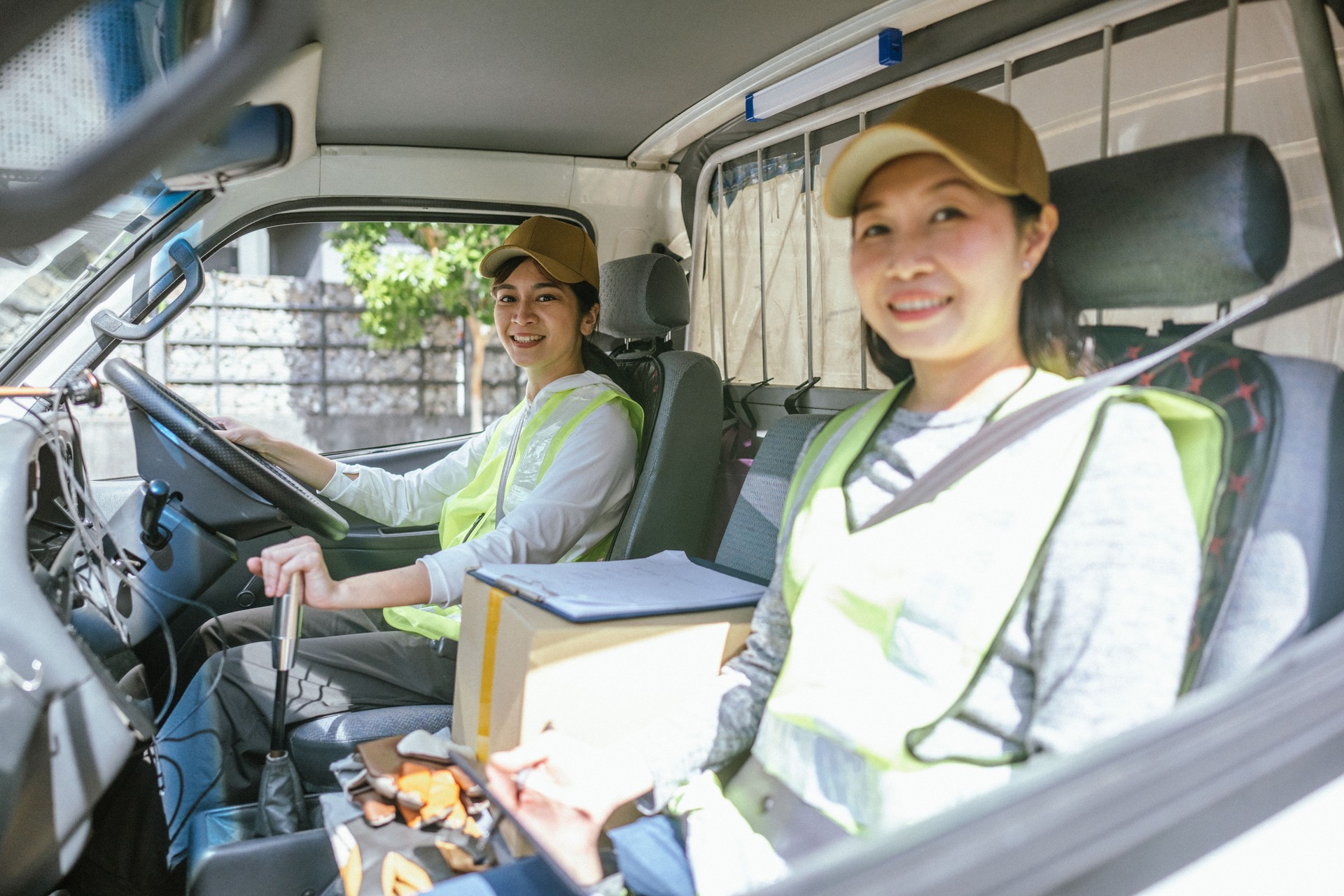 City Couriers: Delivering with Precision and Teamwork